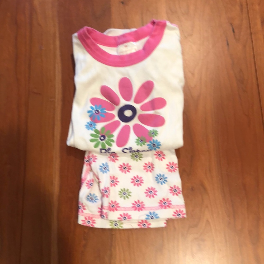 Hanna Andersson girls PJs size 140